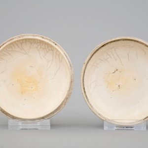 A Chinese blue and white round seal wax box and cover, 18th C. — photo 3
