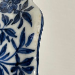 A Chinese blue and white salt after a European silver model, Kangxi — photo 9