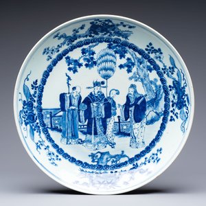 A Chinese blue and white 'Sanxing' dish, Kangxi mark, 19th C. — photo 1