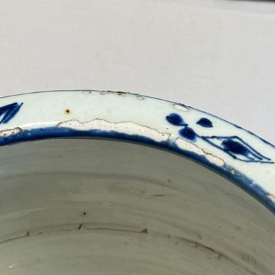 A Chinese blue and white 'Scholars' cylindrical tripod censer — foto 12
