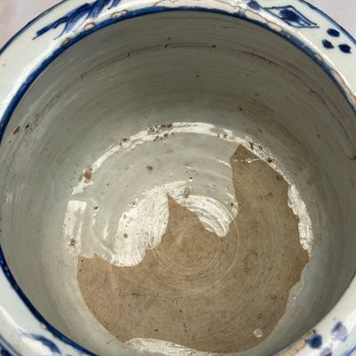A Chinese blue and white 'Scholars' cylindrical tripod censer — foto 8