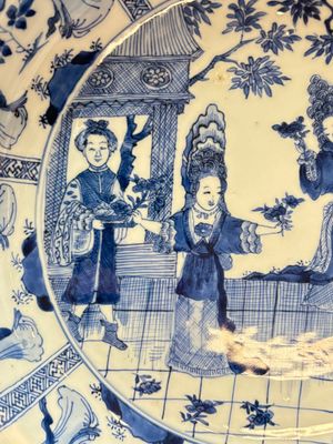 A Chinese blue and white 'Sense of Smell' dish for the European market, Kangxi mark and of the period — photo 3