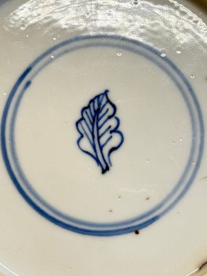 A Chinese blue and white 'Sense of Smell' plate and an 'Amorous Shepherds' plate, Kangxi — photo 13