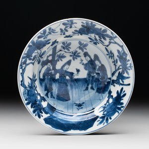 A Chinese blue and white 'Sense of Smell' plate and an 'Amorous Shepherds' plate, Kangxi — photo 2