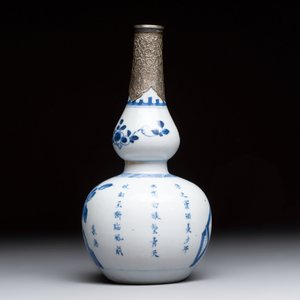 A Chinese blue and white silver-mounted double-gourd 'Li Bai' vase, Kangxi — photo 3