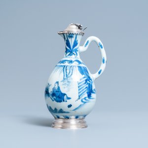 A Chinese blue and white silver-mounted ewer, Transitional period — 照片 2