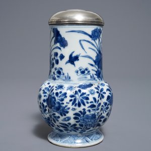 A Chinese blue and white silver-mounted floral jug, Kangxi — photo 3