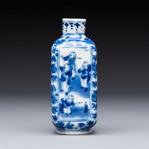 A Chinese blue and white 'Sima Guang 司馬光' snuff bottle, Qianlong mark, 19th C. — foto 3
