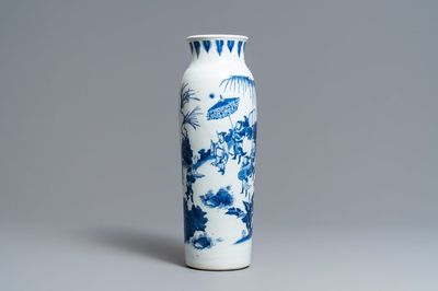 A Chinese blue and white sleeve vase with figural design all-round, Transitional period