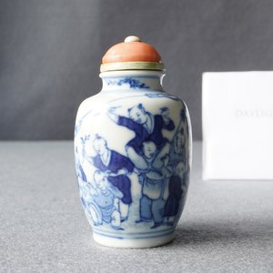 A Chinese blue and white snuff bottle, Chenghua mark, Yongzheng — 照片 8