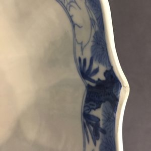 A Chinese blue and white soft paste bowl with horseriders, Kangxi — photo 13