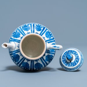 A Chinese blue and white soft paste miniature teapot, Kangxi — photo 7