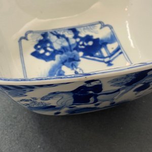 A Chinese blue and white square bowl, Xuande mark, Kangxi — 照片 9