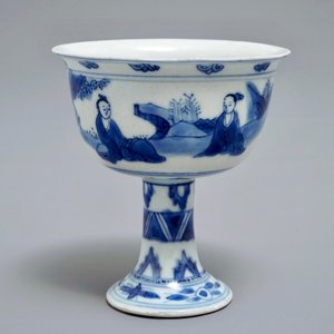 A Chinese blue and white stem cup, Chongzhen — photo 1