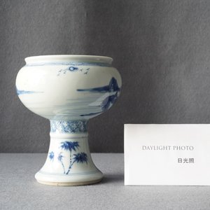 A Chinese blue and white stem cup with a continuous landscape scene, Kangxi/Yongzheng — 照片 9