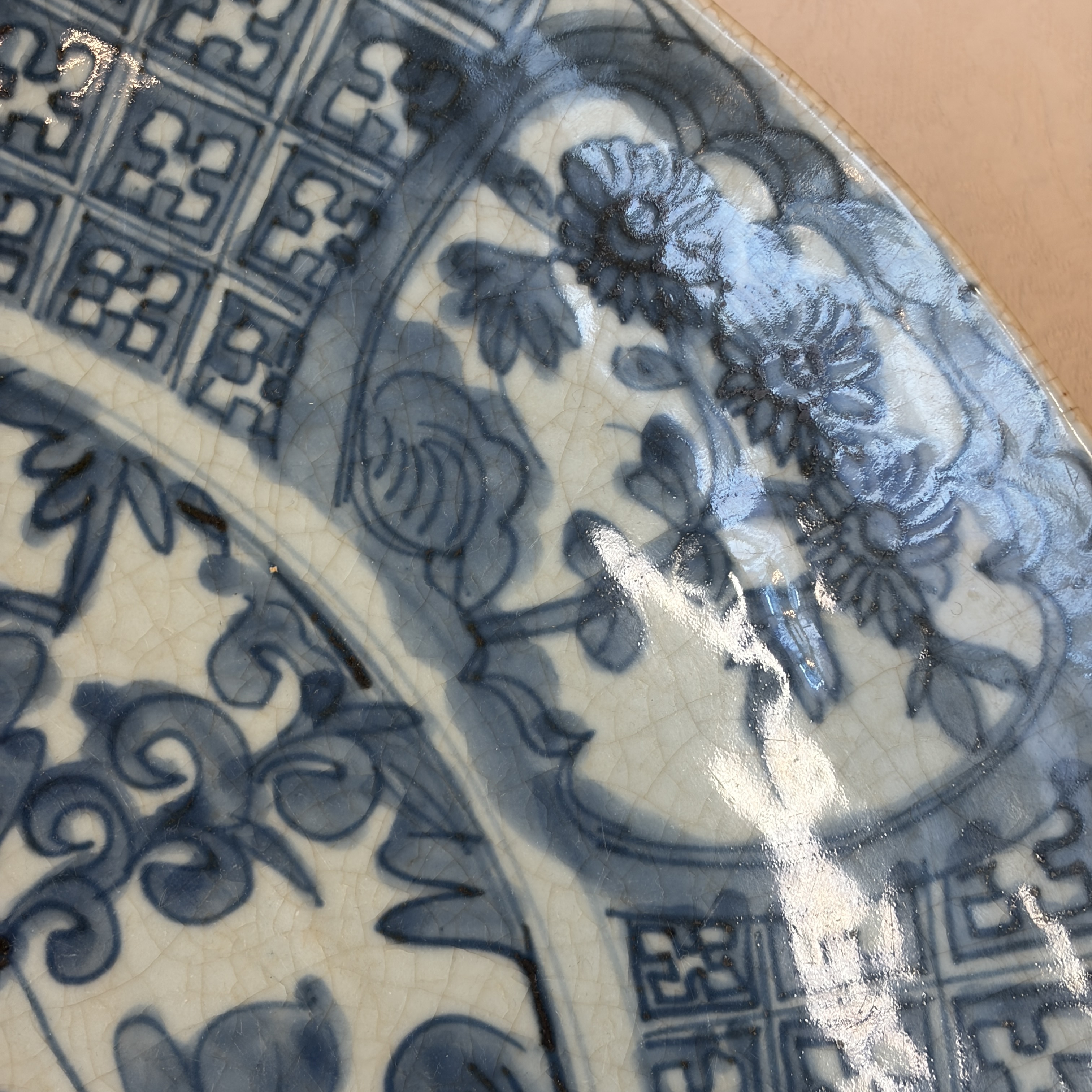 A Chinese blue and white Swatow 'Pheasant' dish — foto 10