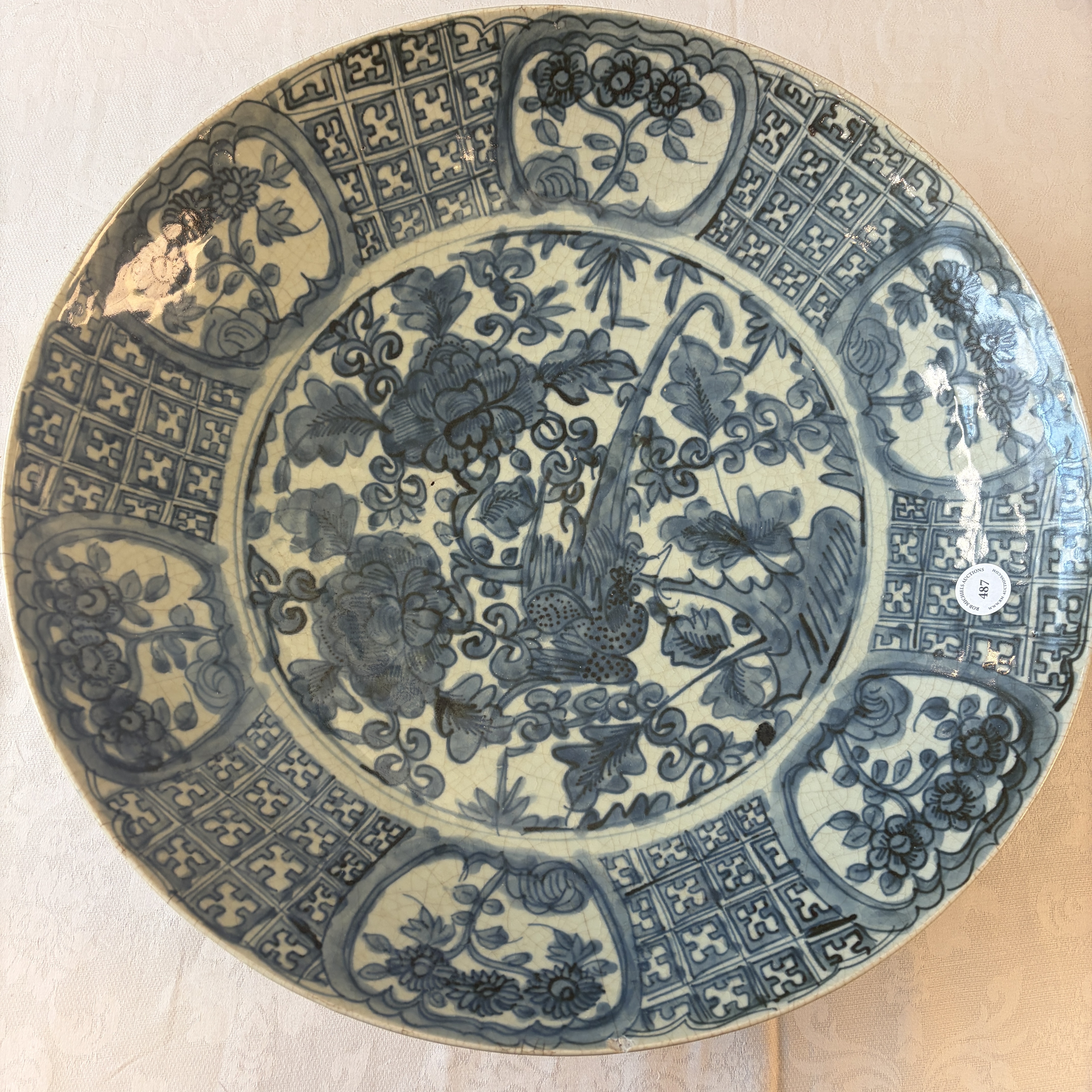 A Chinese blue and white Swatow 'Pheasant' dish — foto 1