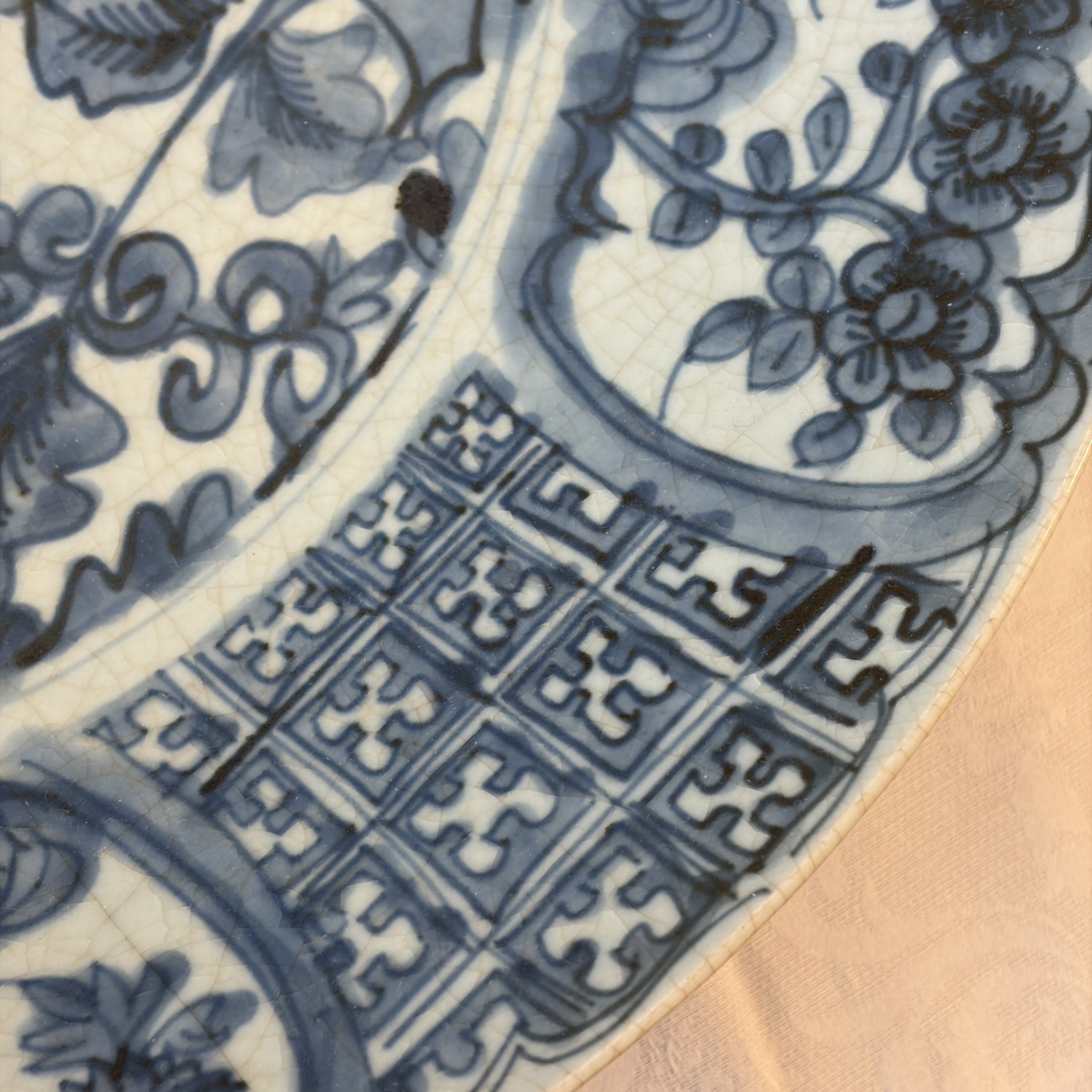 A Chinese blue and white Swatow 'Pheasant' dish — foto 8