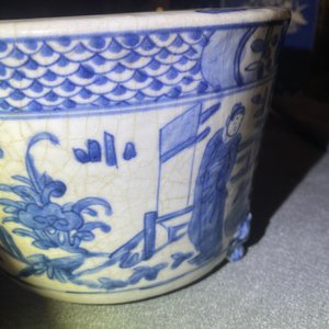 A Chinese blue and white Swatow tripod censer, Ming — photo 17