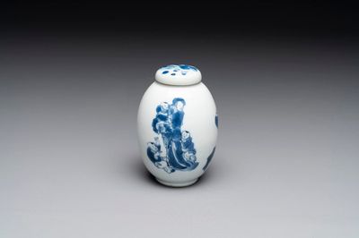 A Chinese blue and white tea caddy and cover with a lady and playing boys, Kangxi