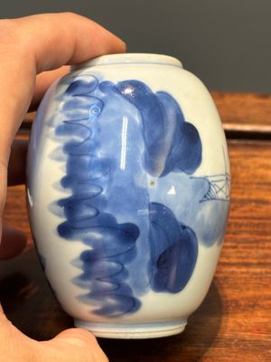 A Chinese blue and white tea caddy and two teapots, Kangxi/Qianlong — 照片 12