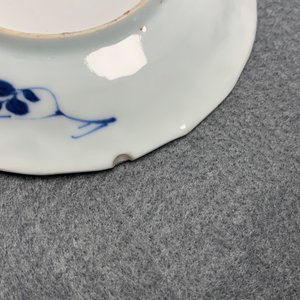 A Chinese blue and white tea caddy, six cups, two saucers and two plates, Kangxi/Yongzheng — 照片 39