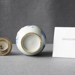 A Chinese blue and white tea caddy with Dutch silver mounts, Kangxi — 照片 11