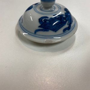 A Chinese blue and white teapot with bamboo-shaped spout and handle, Kangxi — 照片 7