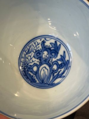 A Chinese blue and white 'Three friends of winter' bowl, Jiajing mark, Kangxi — 照片 7