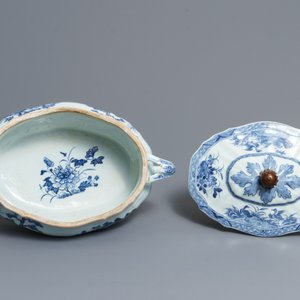 A Chinese blue and white tureen and cover with landscape design, Qianlong — 照片 5