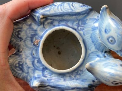 A Chinese blue and white twin duck-form water dropper, Ming — 照片 11