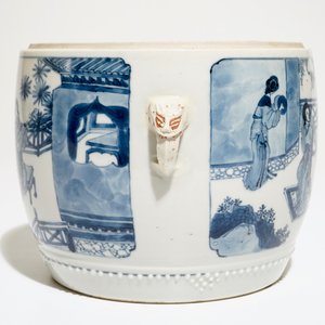 A Chinese blue and white two-handled cylindrical jar, Kangxi — photo 5