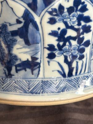 A Chinese blue and white vase and cover with landscapes and flowers, Kangxi — photo 22