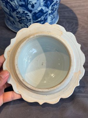 A Chinese blue and white vase and cover with landscapes and flowers, Kangxi — photo 10