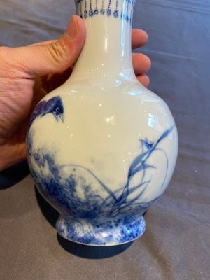 A Chinese blue and white vase in the style of Wang Bu, Yongzheng mark, 20th C. — 照片 12