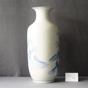 A Chinese blue and white vase with a narrative scene, Kangxi mark, 19th C. — 照片 8