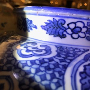 A Chinese blue and white vase with Buddhist lions and peonies, Ming, Wanli — photo 22