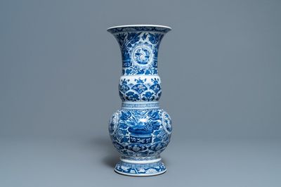 A Chinese blue and white vase with floral design, Kangxi