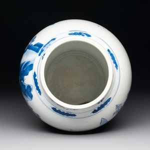 A Chinese blue and white vase with four sages in a mountainous landscape, Kangxi — photo 5