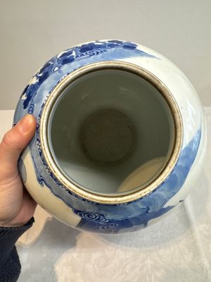 A Chinese blue and white vase with narrative design, 19th C. — foto 15