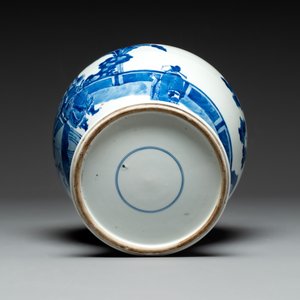 A Chinese blue and white vase with narrative design, 19th C. — foto 6