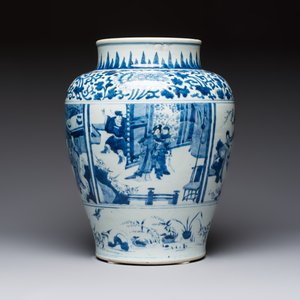 A Chinese blue and white vase with narrative design, Kangxi — photo 2