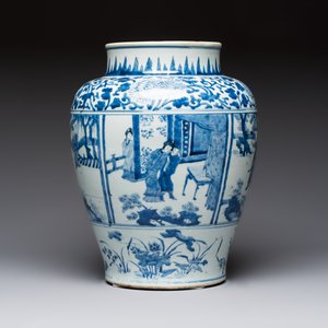 A Chinese blue and white vase with narrative design, Kangxi — photo 4