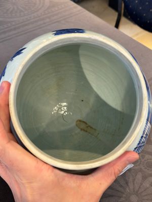 A Chinese blue and white vase with narrative design, Transitional period — photo 12