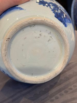 A Chinese blue and white vase with narrative design, Transitional period — photo 13