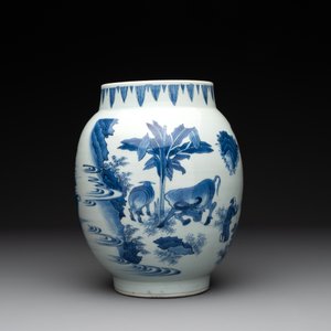 A Chinese blue and white vase with narrative design, Transitional period — photo 4