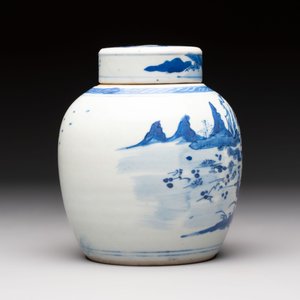 A Chinese blue and white Wang-Bu-style go stones or Yunzi 雲子 box, a four-tier stacking box and a covered jar, 19th C. — photo 6