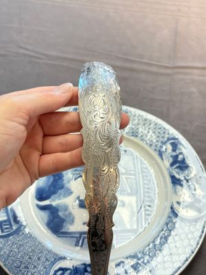 A Chinese blue and white 'Xi Xiang Ji' dish with silver mount, Kangxi mark and of the period — foto 17