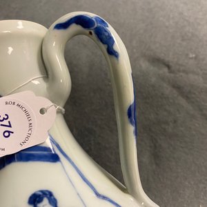 A Chinese blue and white 'Xi Xiang Ji' ewer and cover, Xuande mark, Kangxi — photo 20