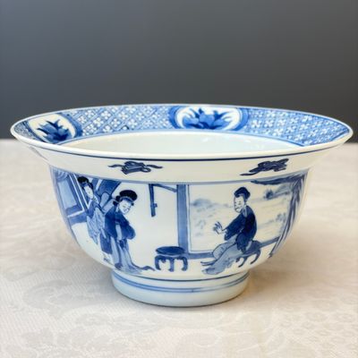 A Chinese blue and white 'Xi Xiang Ji' 'Klapmuts' bowl — foto 1
